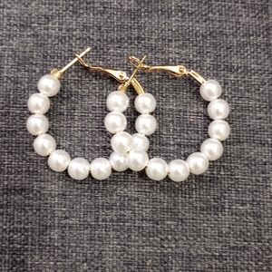 Chic Gold and White Pearl Earrings